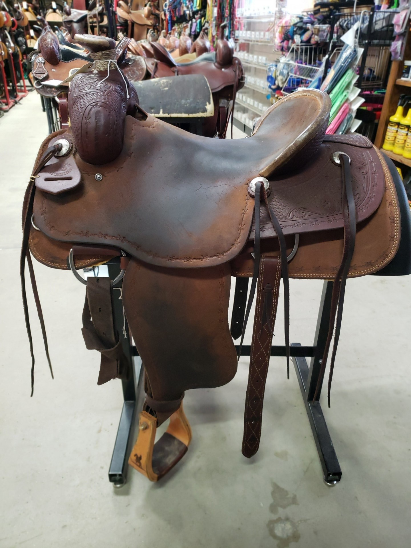 16-inch-used-srs-saddle