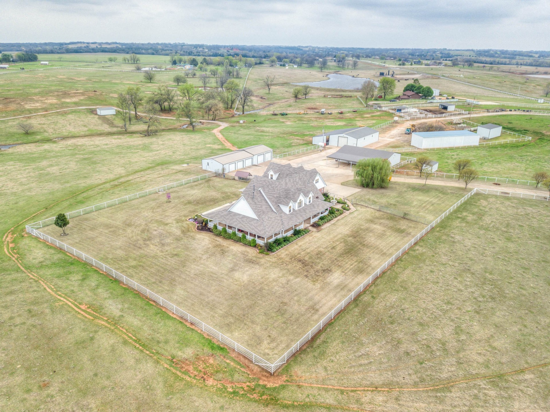 151 Acre Horse Property W/custom 5482 sq ft Home Oklahoma.