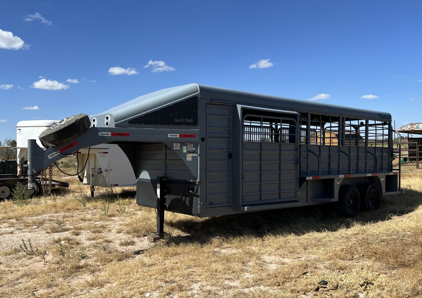 2022 Swift stock trailer