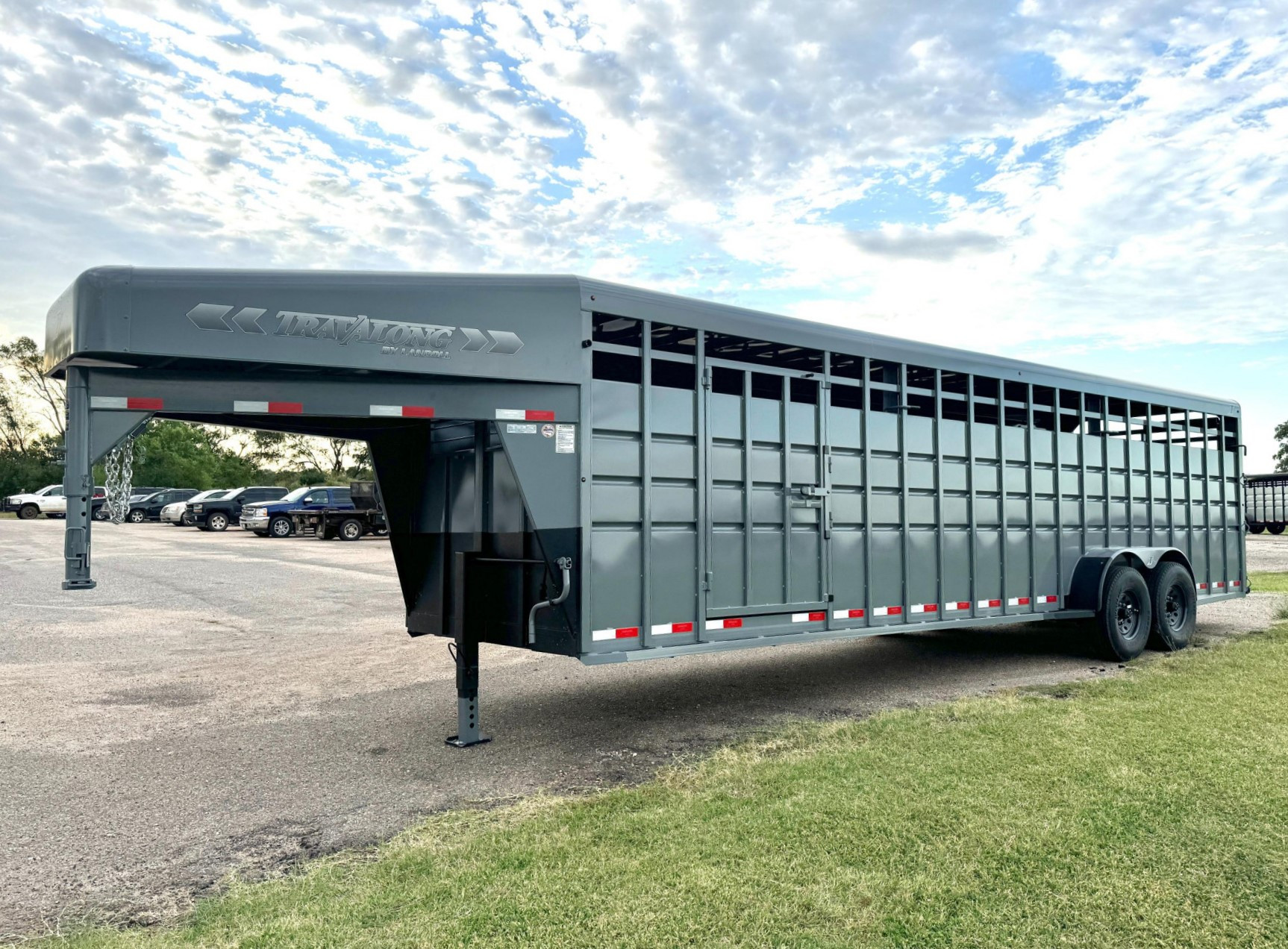 2024 Travalong stock trailer