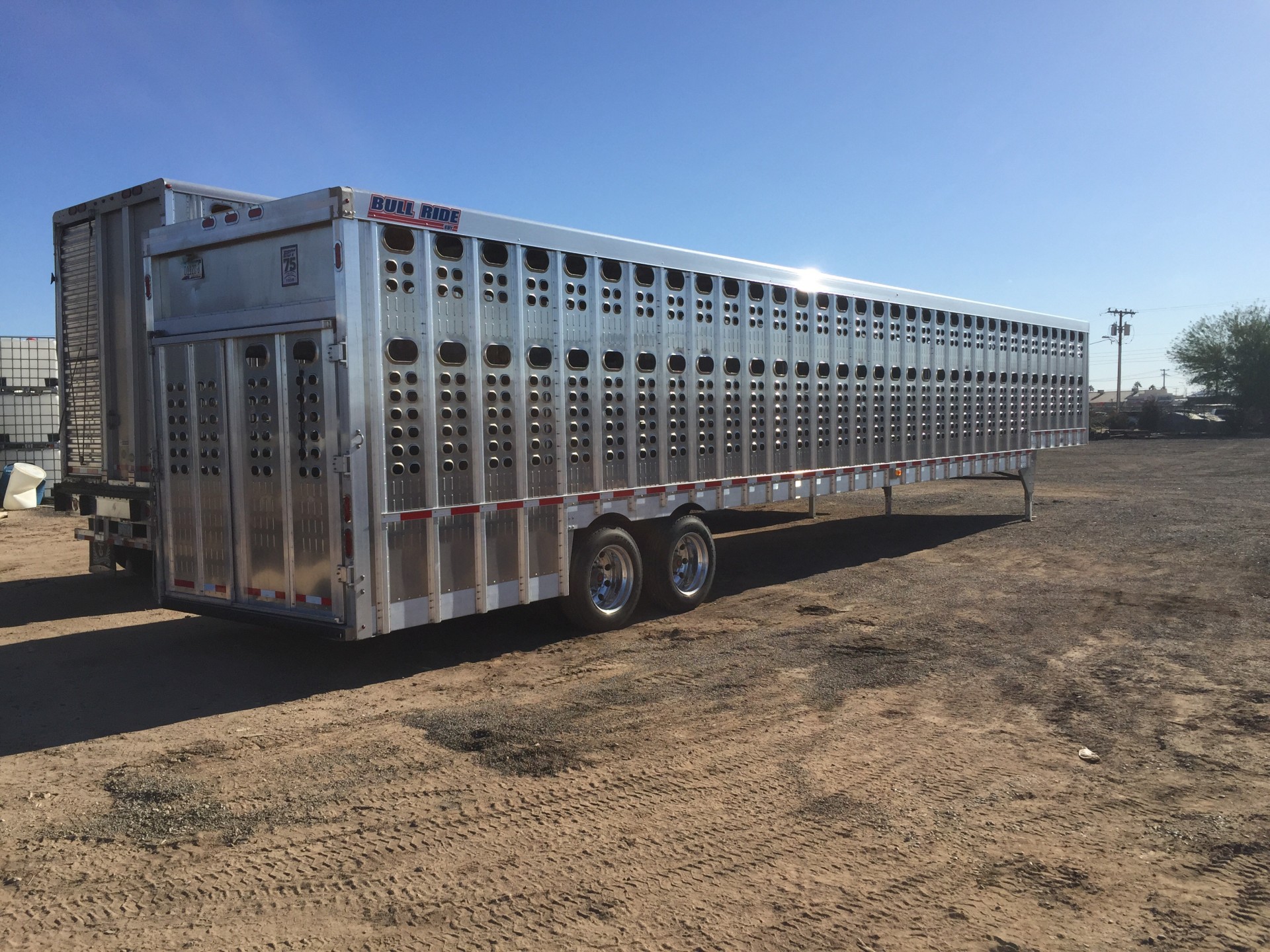 2015 EBY 53 ft Ground Load Trailer